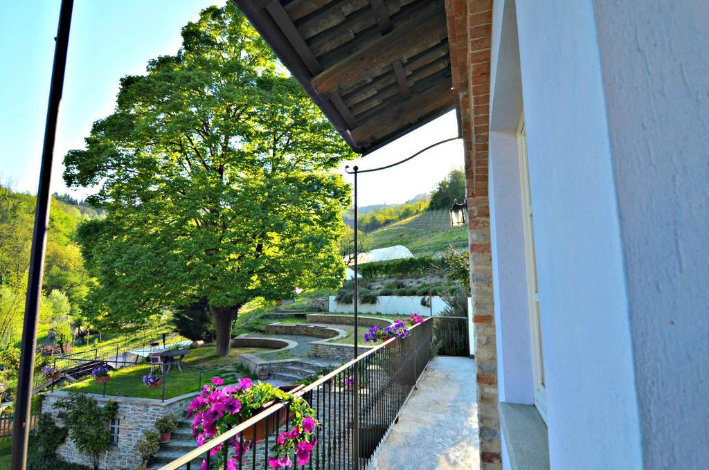 Cascina Il Convivio Konuk evi Diano dʼAlba Oda fotoğraf
