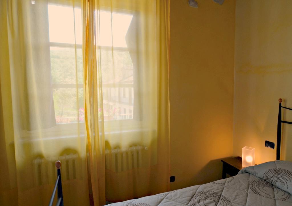 Cascina Il Convivio Konuk evi Diano dʼAlba Oda fotoğraf