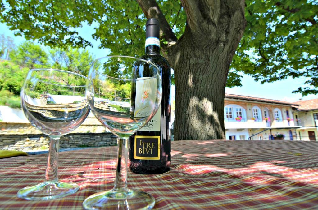 Cascina Il Convivio Konuk evi Diano dʼAlba Dış mekan fotoğraf