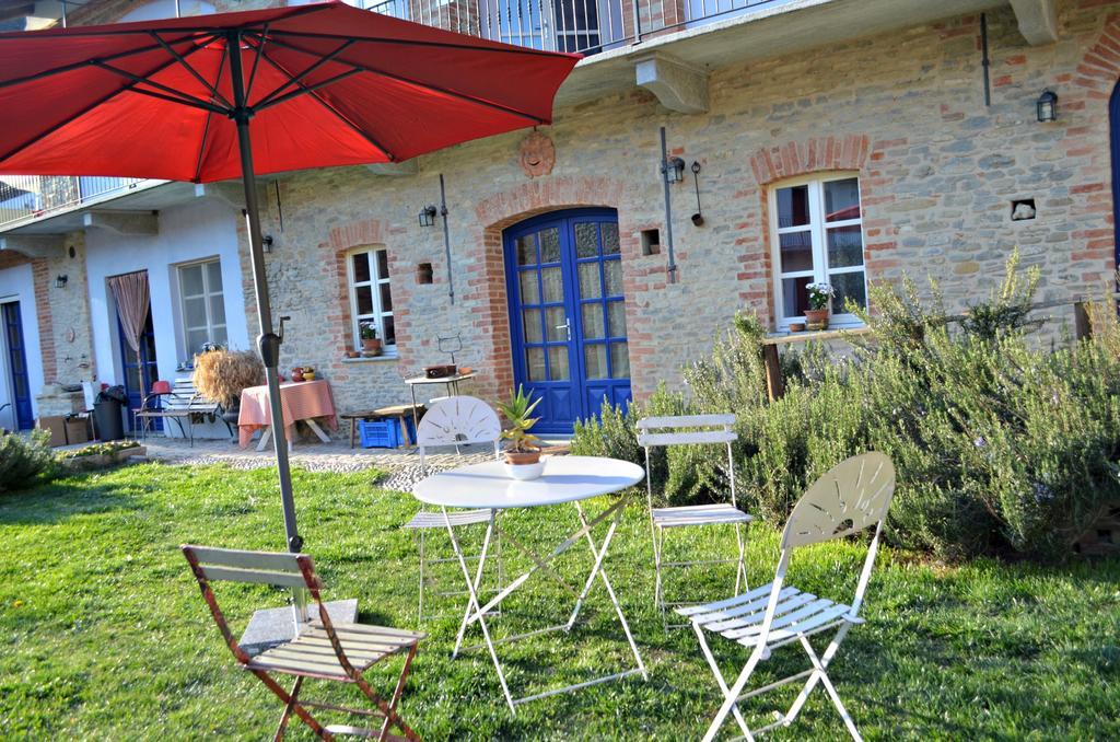 Cascina Il Convivio Konuk evi Diano dʼAlba Dış mekan fotoğraf